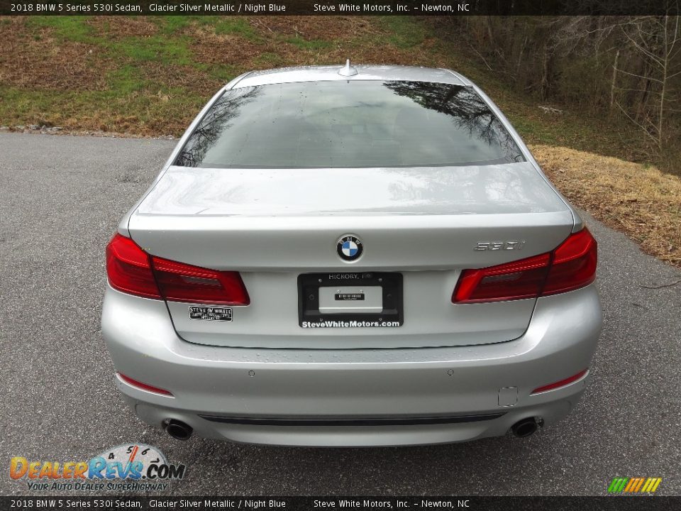 2018 BMW 5 Series 530i Sedan Glacier Silver Metallic / Night Blue Photo #8