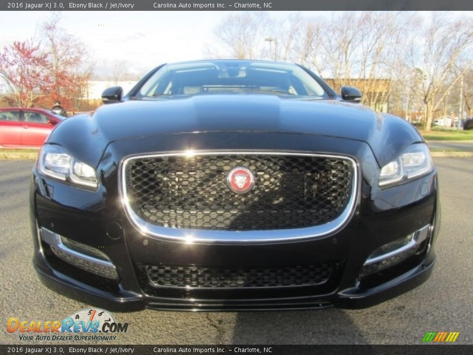 2016 Jaguar XJ 3.0 Ebony Black / Jet/Ivory Photo #4