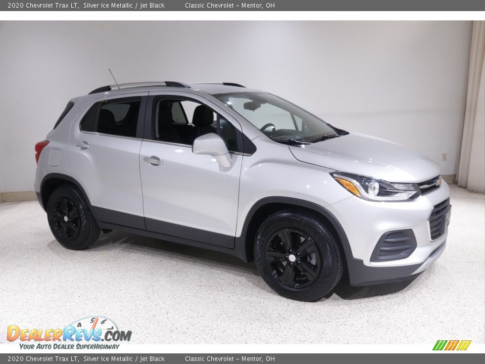 2020 Chevrolet Trax LT Silver Ice Metallic / Jet Black Photo #1