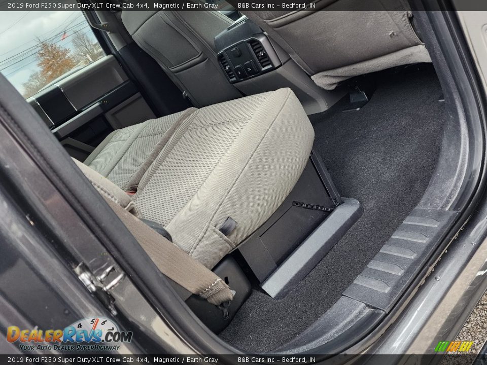 2019 Ford F250 Super Duty XLT Crew Cab 4x4 Magnetic / Earth Gray Photo #27