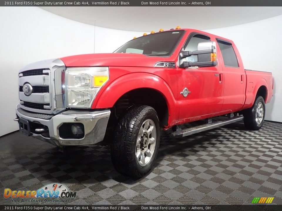 2011 Ford F350 Super Duty Lariat Crew Cab 4x4 Vermillion Red / Black Photo #7
