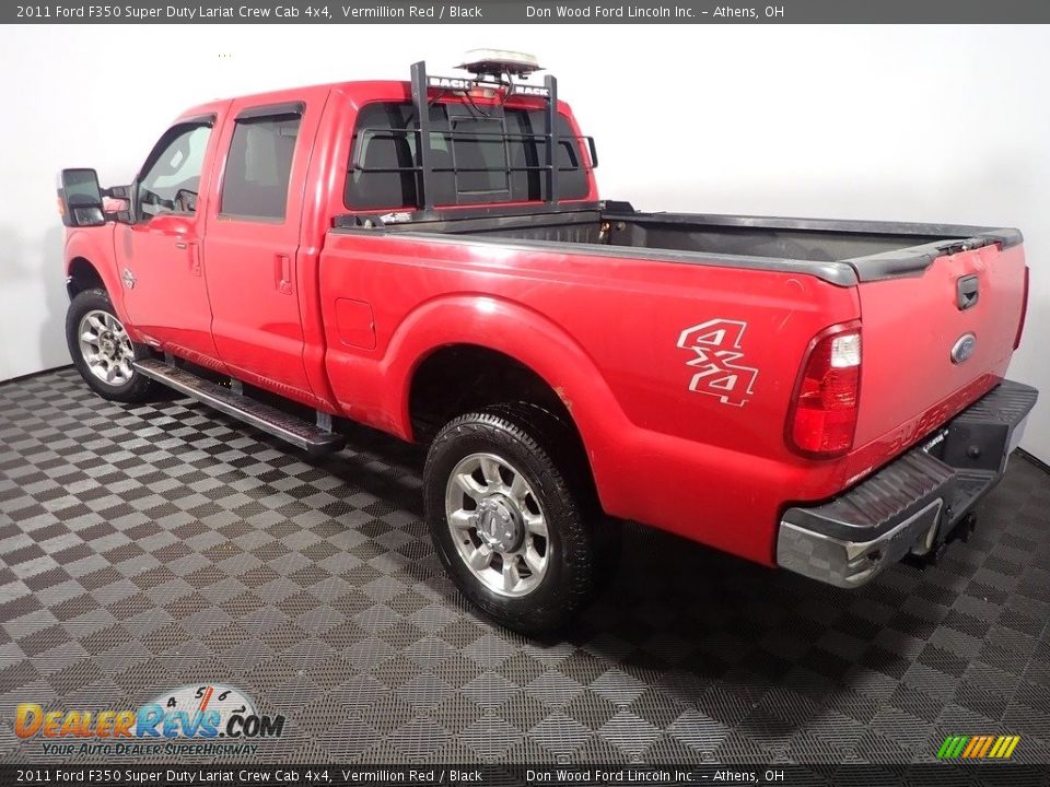 2011 Ford F350 Super Duty Lariat Crew Cab 4x4 Vermillion Red / Black Photo #10