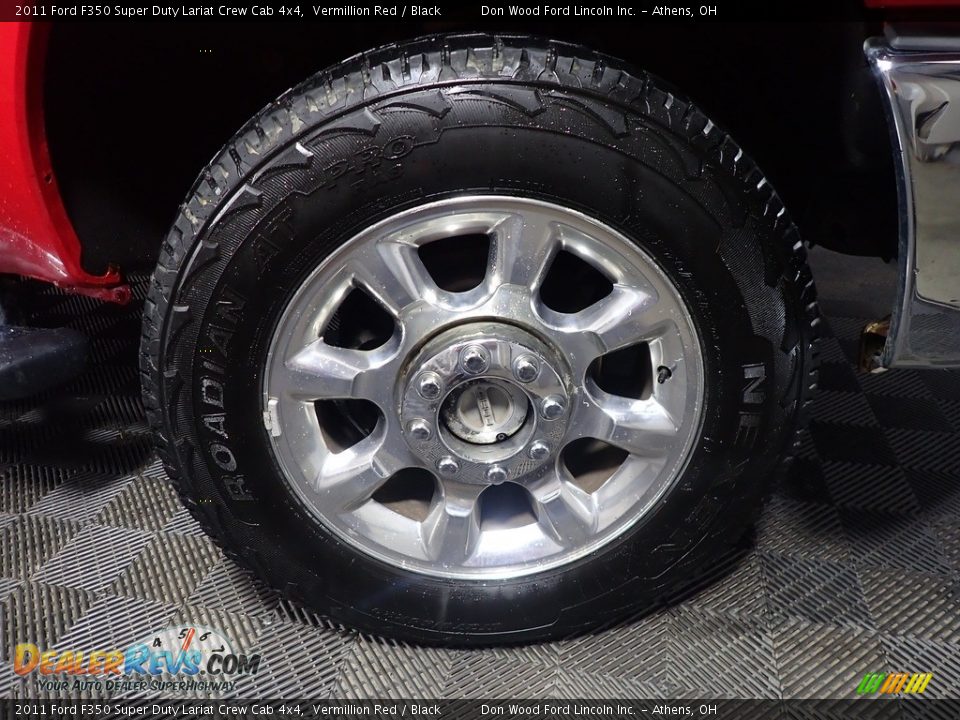 2011 Ford F350 Super Duty Lariat Crew Cab 4x4 Vermillion Red / Black Photo #15