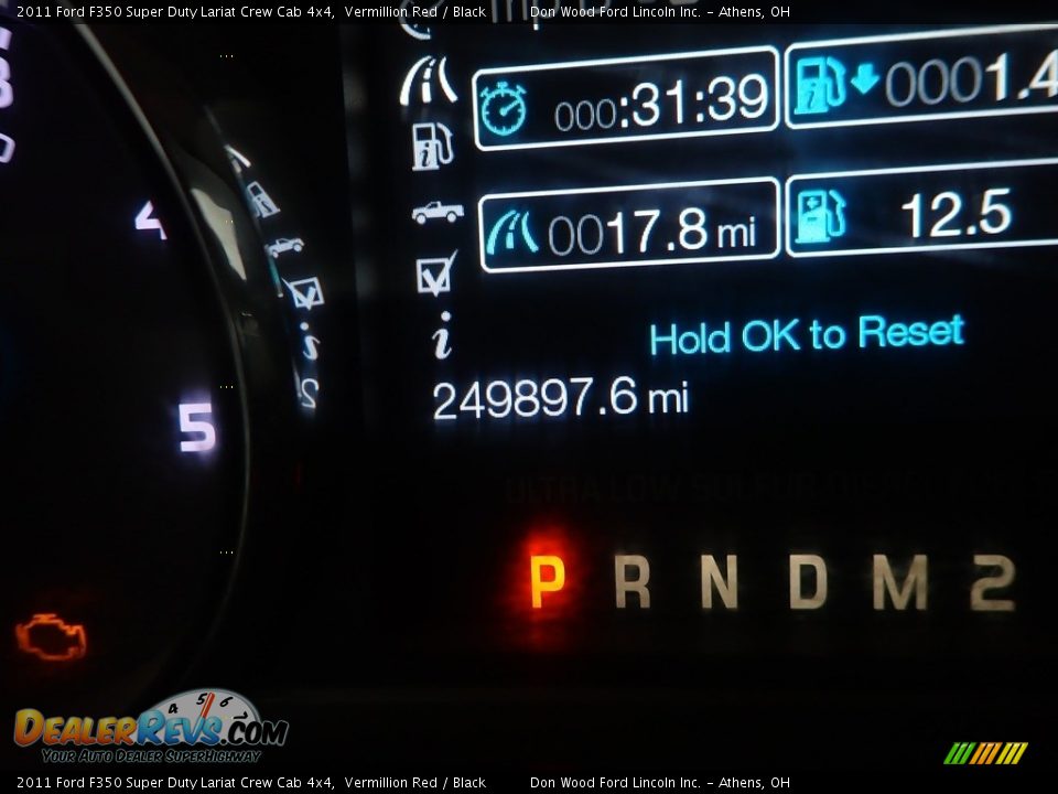 2011 Ford F350 Super Duty Lariat Crew Cab 4x4 Vermillion Red / Black Photo #17