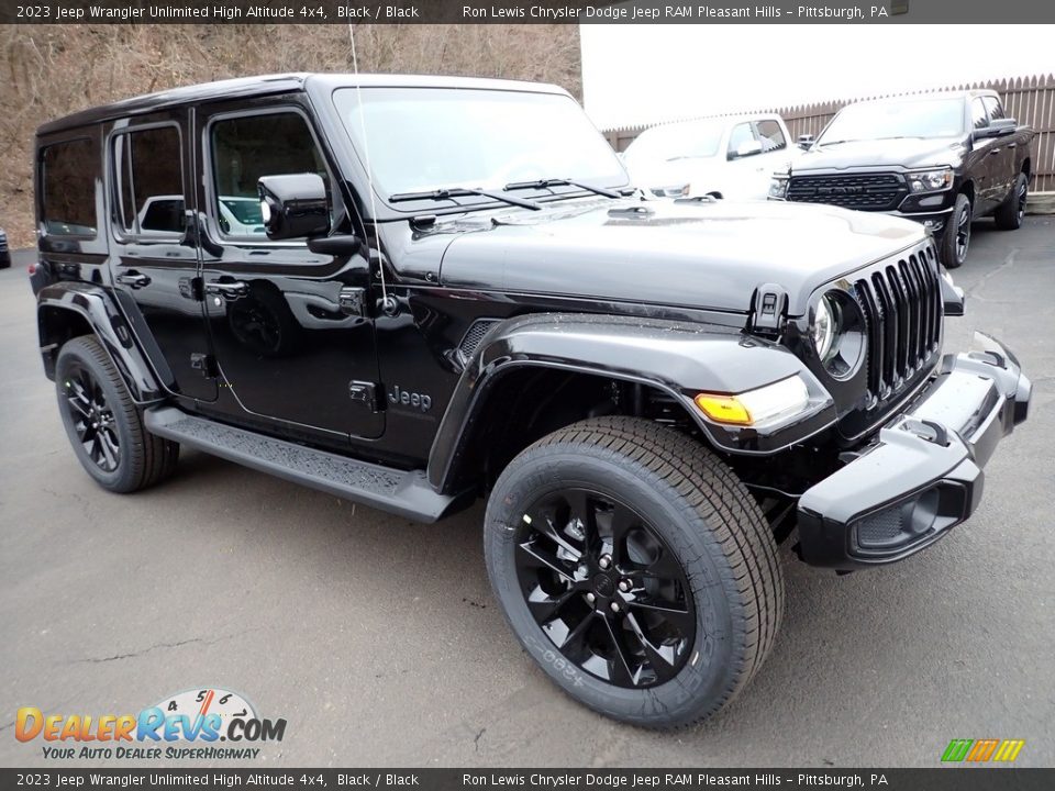Front 3/4 View of 2023 Jeep Wrangler Unlimited High Altitude 4x4 Photo #9
