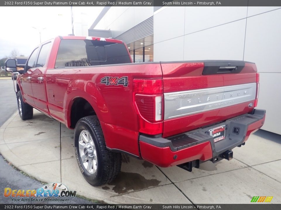 2022 Ford F350 Super Duty Platinum Crew Cab 4x4 Rapid Red / Medium Earth Gray Photo #3