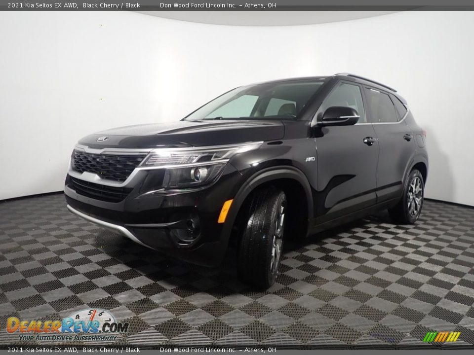 2021 Kia Seltos EX AWD Black Cherry / Black Photo #9
