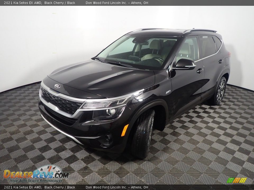 2021 Kia Seltos EX AWD Black Cherry / Black Photo #10