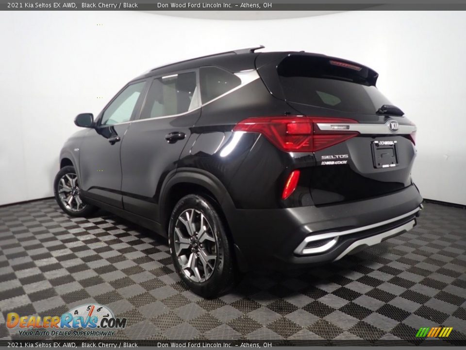 2021 Kia Seltos EX AWD Black Cherry / Black Photo #12