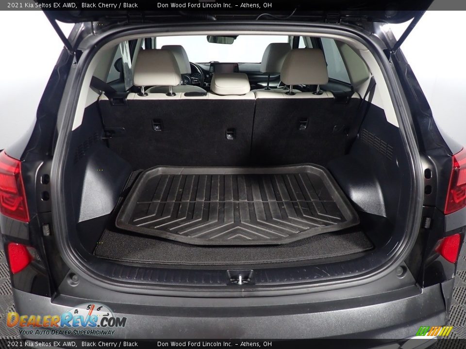 2021 Kia Seltos EX AWD Black Cherry / Black Photo #16