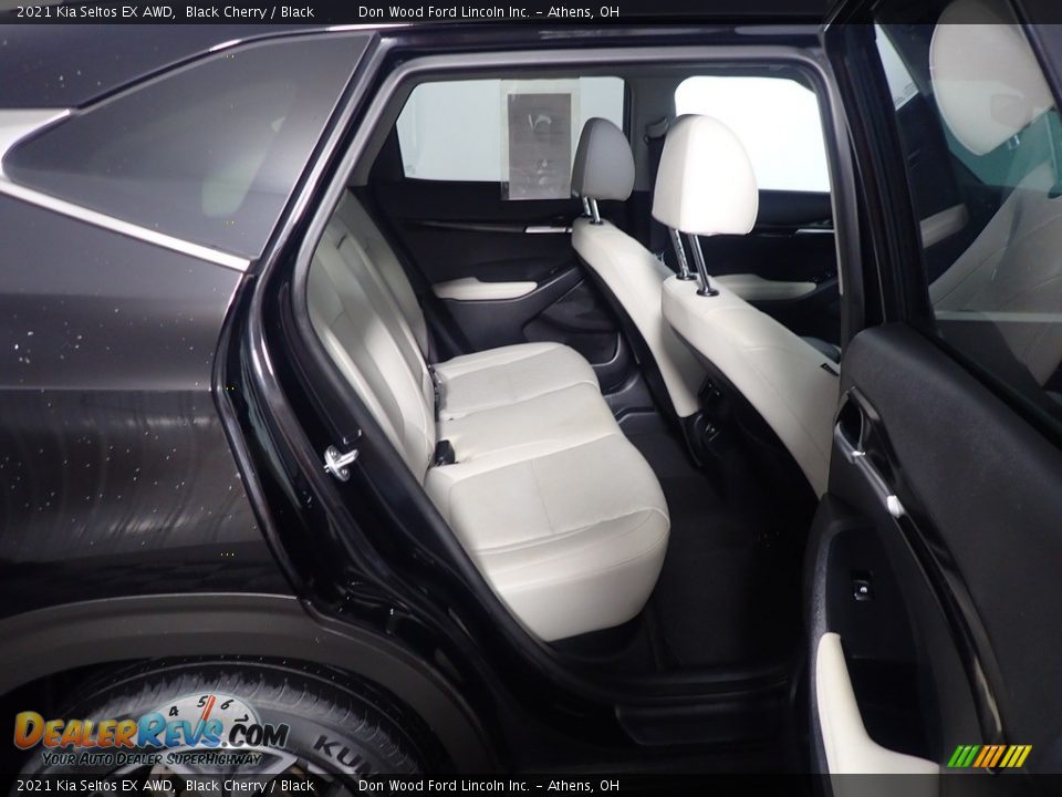 2021 Kia Seltos EX AWD Black Cherry / Black Photo #36