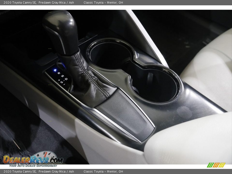 2020 Toyota Camry SE Predawn Gray Mica / Ash Photo #12