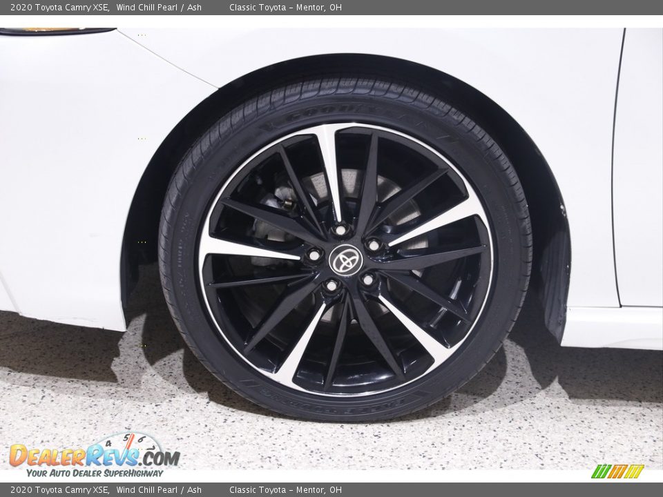 2020 Toyota Camry XSE Wind Chill Pearl / Ash Photo #20