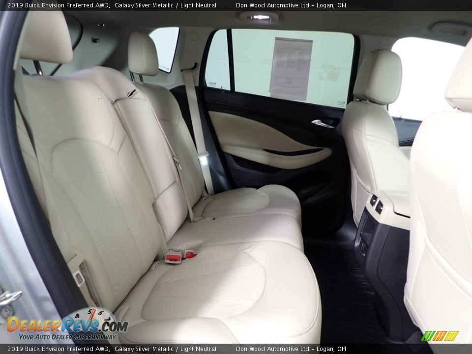 2019 Buick Envision Preferred AWD Galaxy Silver Metallic / Light Neutral Photo #30
