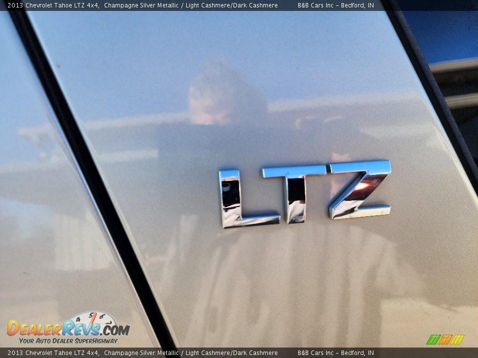2013 Chevrolet Tahoe LTZ 4x4 Champagne Silver Metallic / Light Cashmere/Dark Cashmere Photo #7
