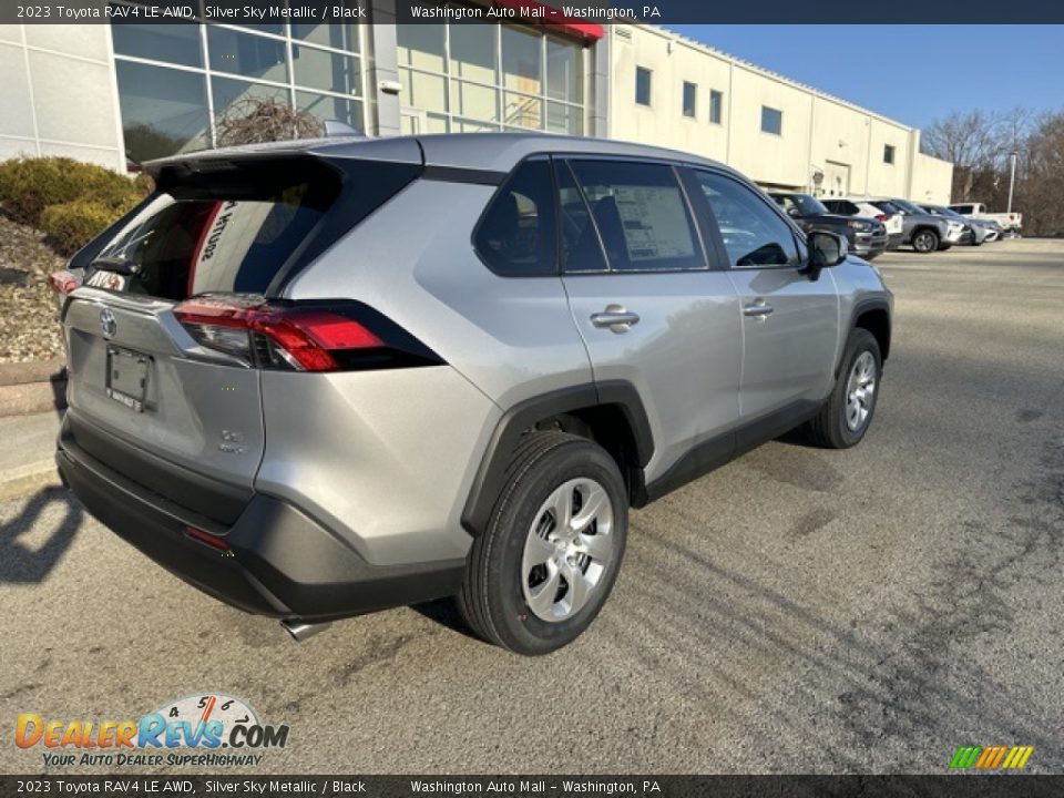 2023 Toyota RAV4 LE AWD Silver Sky Metallic / Black Photo #9