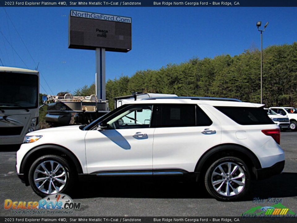 Star White Metallic Tri-Coat 2023 Ford Explorer Platinum 4WD Photo #2