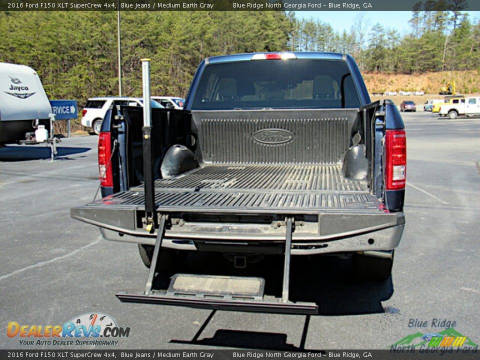 2016 Ford F150 XLT SuperCrew 4x4 Blue Jeans / Medium Earth Gray Photo #14