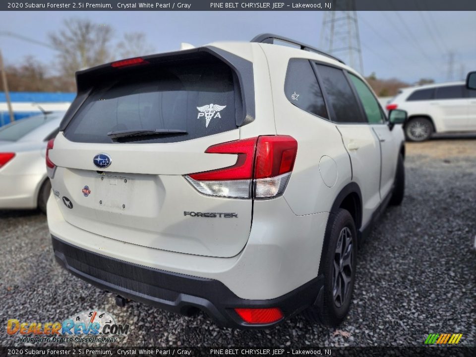 2020 Subaru Forester 2.5i Premium Crystal White Pearl / Gray Photo #4