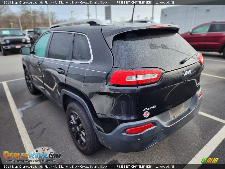 2018 Jeep Cherokee Latitude Plus 4x4 Diamond Black Crystal Pearl / Black Photo #7