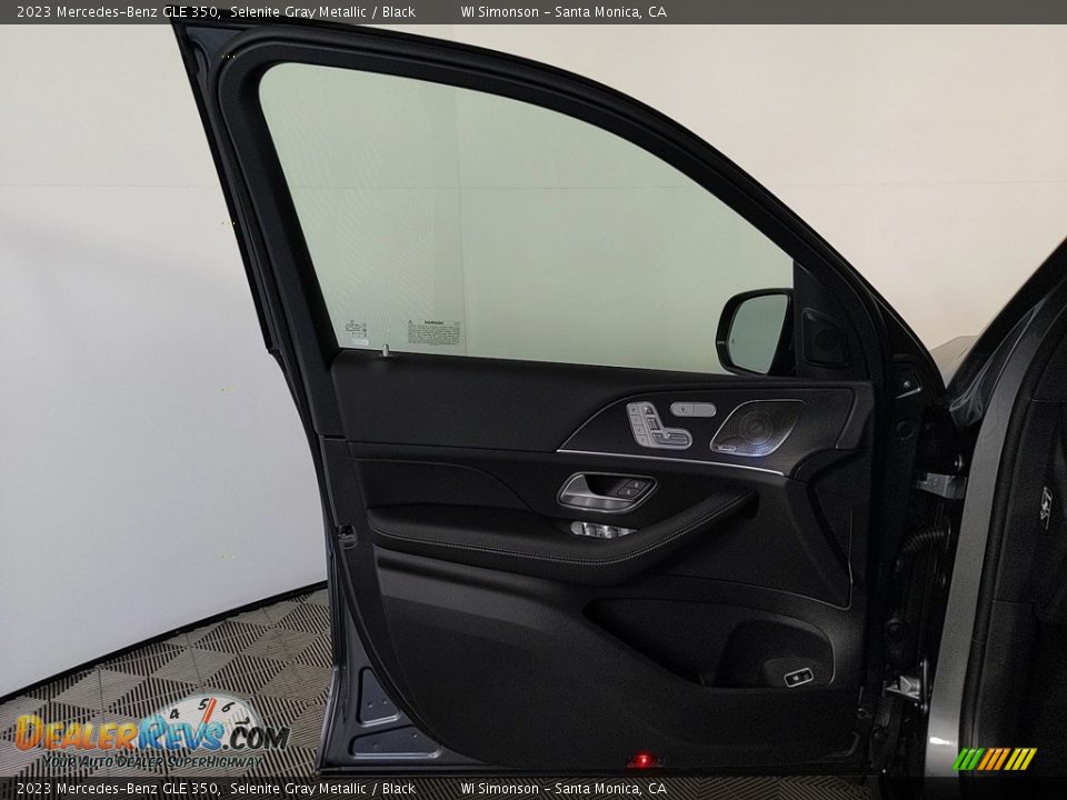 Door Panel of 2023 Mercedes-Benz GLE 350 Photo #8