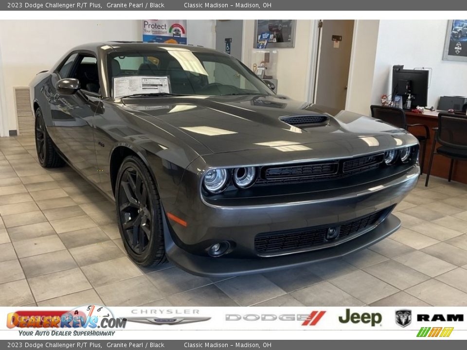 2023 Dodge Challenger R/T Plus Granite Pearl / Black Photo #1