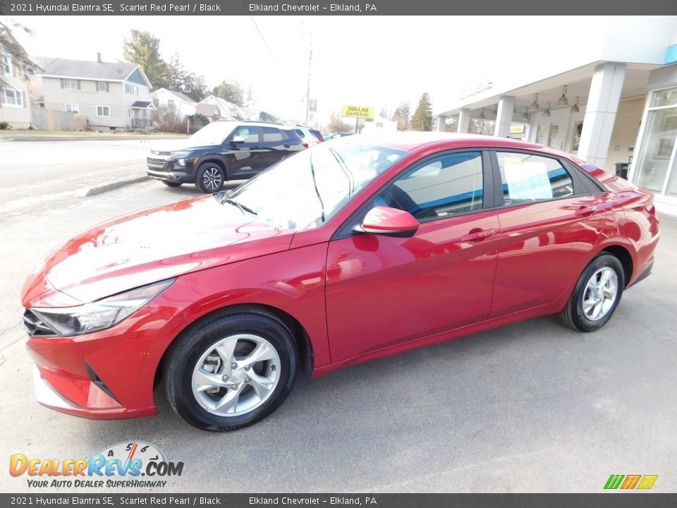 2021 Hyundai Elantra SE Scarlet Red Pearl / Black Photo #1