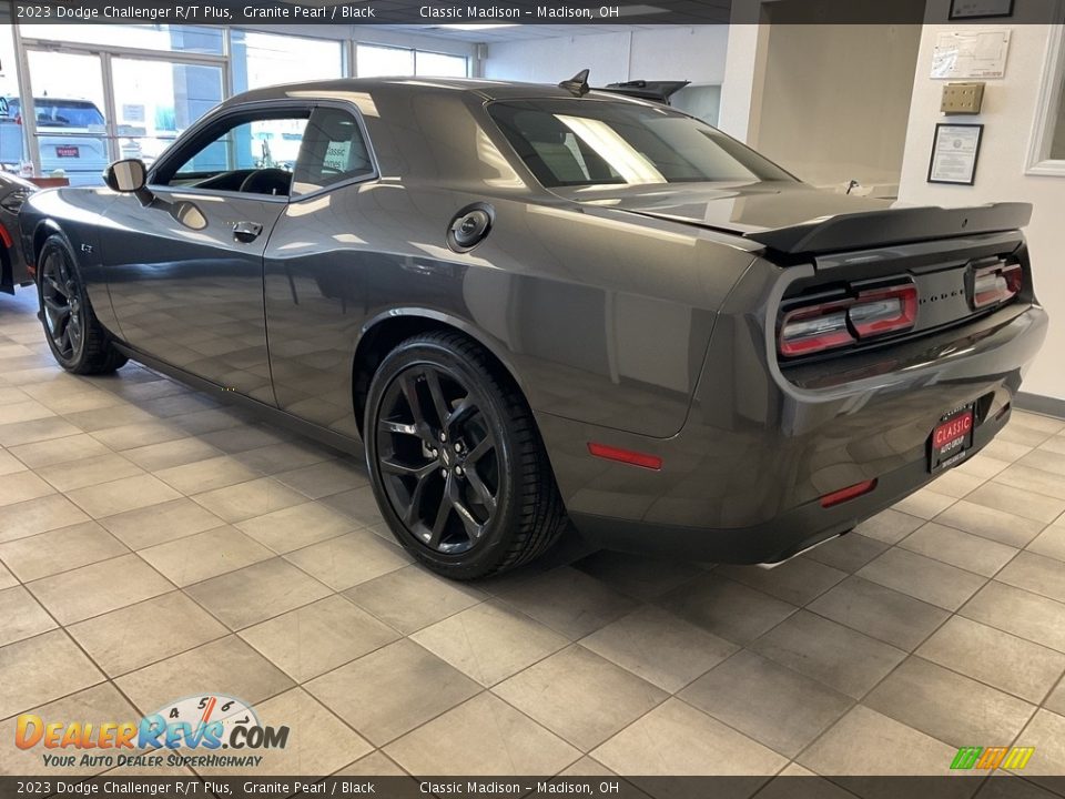 2023 Dodge Challenger R/T Plus Granite Pearl / Black Photo #8