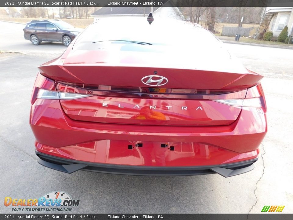 2021 Hyundai Elantra SE Scarlet Red Pearl / Black Photo #15