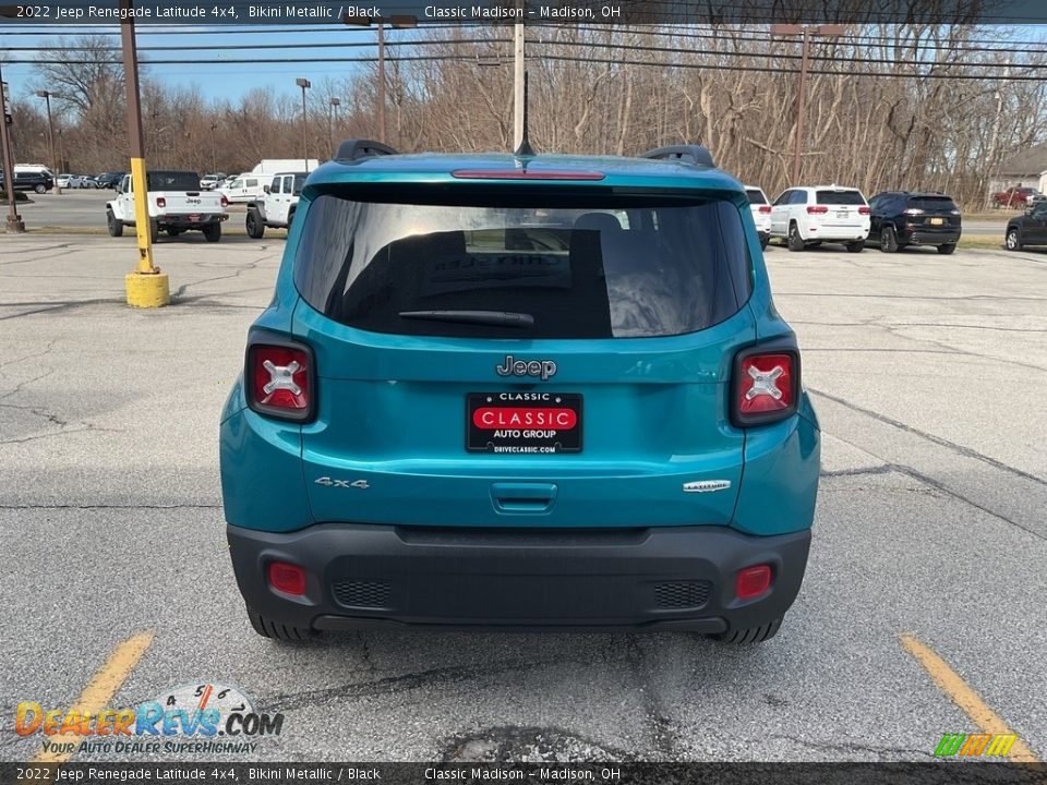 2022 Jeep Renegade Latitude 4x4 Bikini Metallic / Black Photo #11