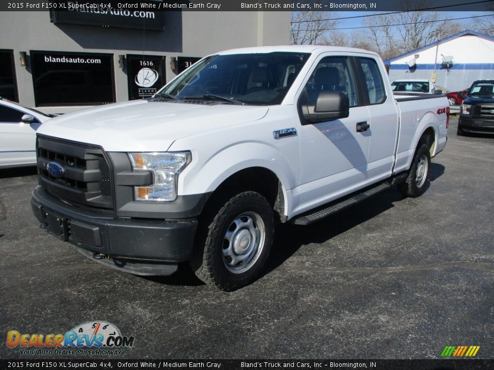 2015 Ford F150 XL SuperCab 4x4 Oxford White / Medium Earth Gray Photo #2