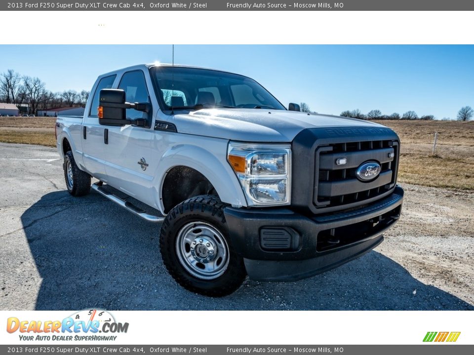 2013 Ford F250 Super Duty XLT Crew Cab 4x4 Oxford White / Steel Photo #1