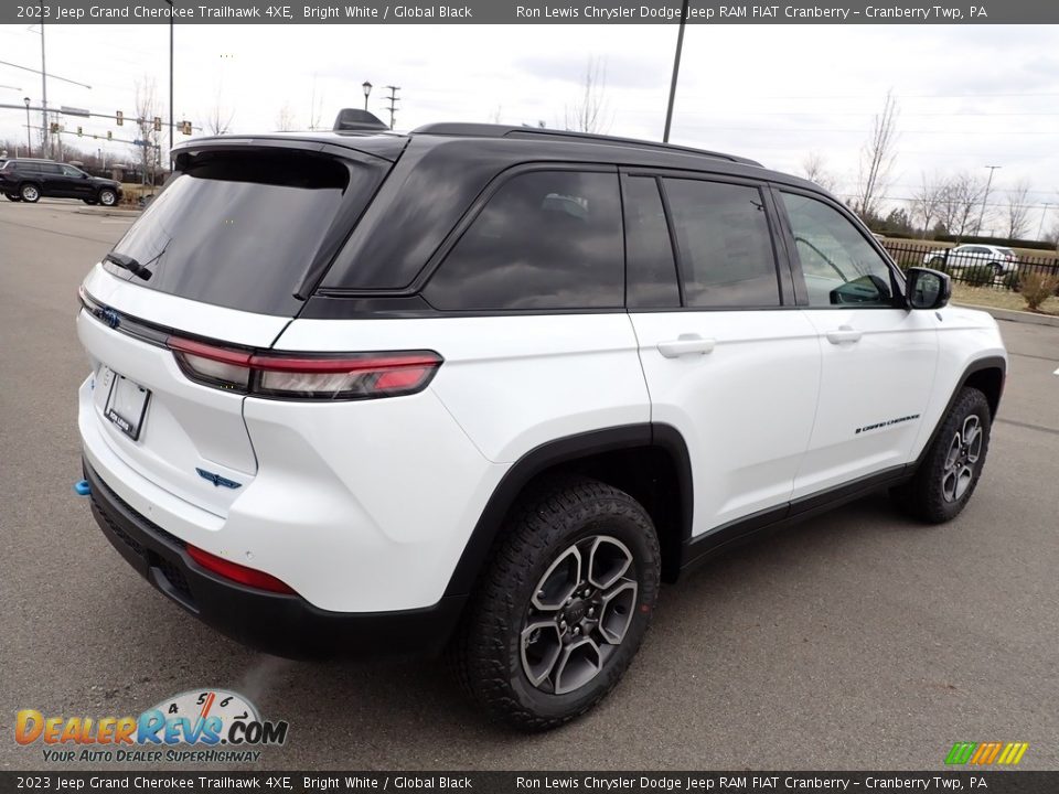 2023 Jeep Grand Cherokee Trailhawk 4XE Bright White / Global Black Photo #5