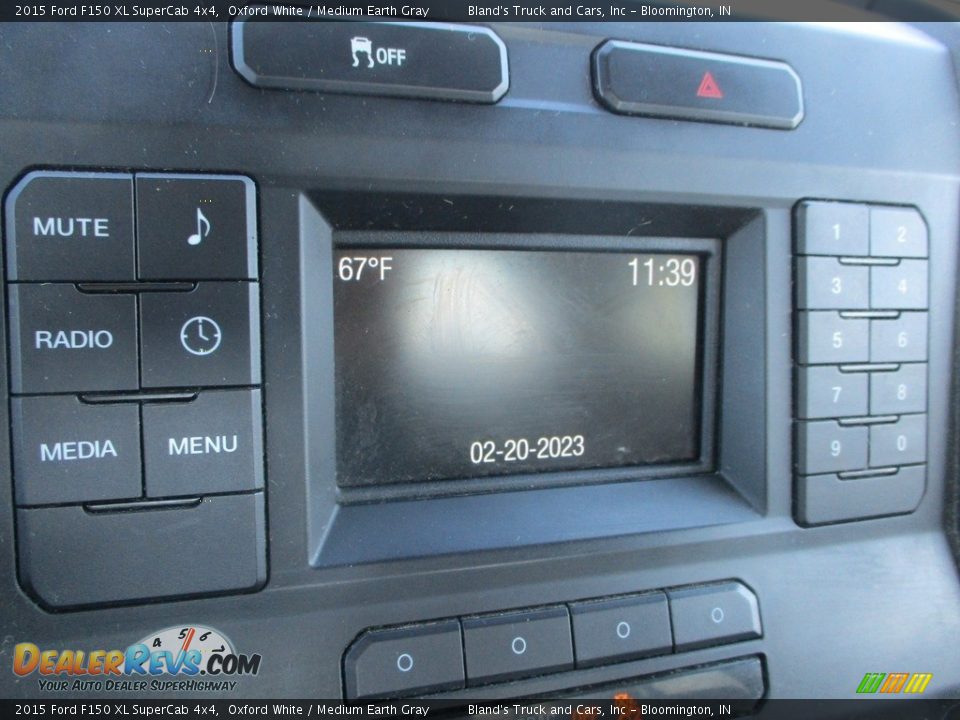 2015 Ford F150 XL SuperCab 4x4 Oxford White / Medium Earth Gray Photo #21