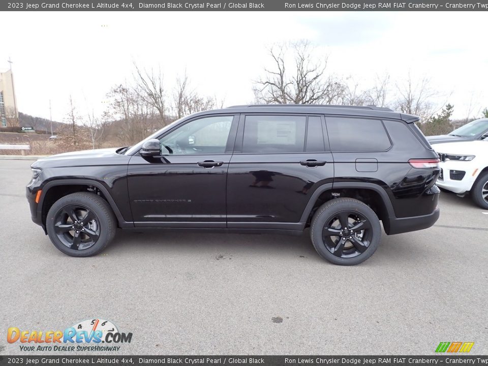 2023 Jeep Grand Cherokee L Altitude 4x4 Diamond Black Crystal Pearl / Global Black Photo #2