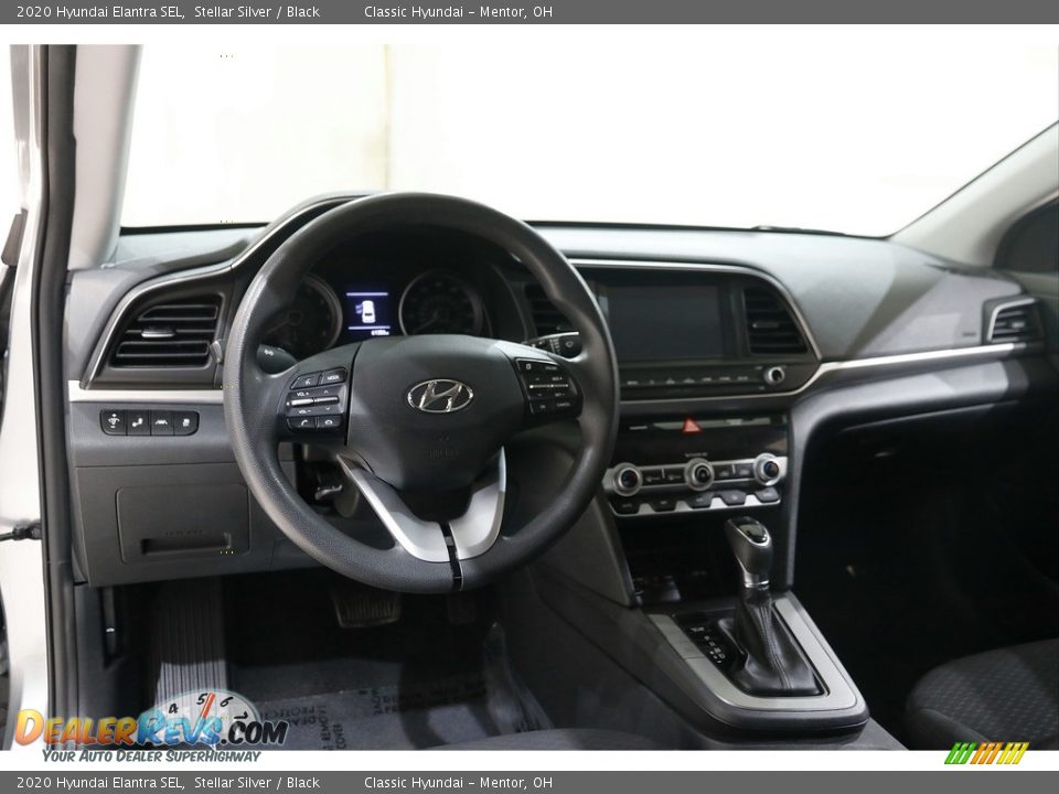 2020 Hyundai Elantra SEL Stellar Silver / Black Photo #6