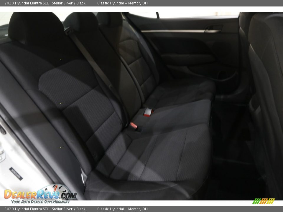 2020 Hyundai Elantra SEL Stellar Silver / Black Photo #15