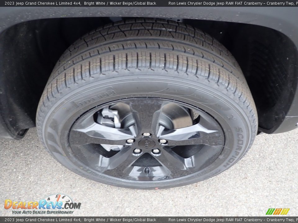 2023 Jeep Grand Cherokee L Limited 4x4 Bright White / Wicker Beige/Global Black Photo #9