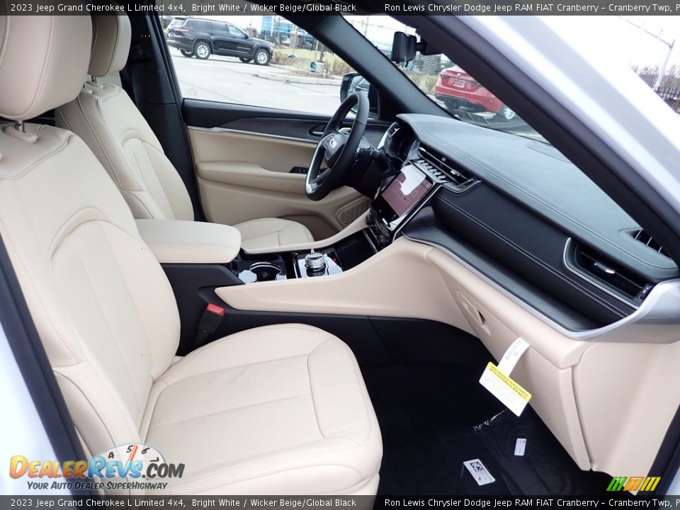 2023 Jeep Grand Cherokee L Limited 4x4 Bright White / Wicker Beige/Global Black Photo #10