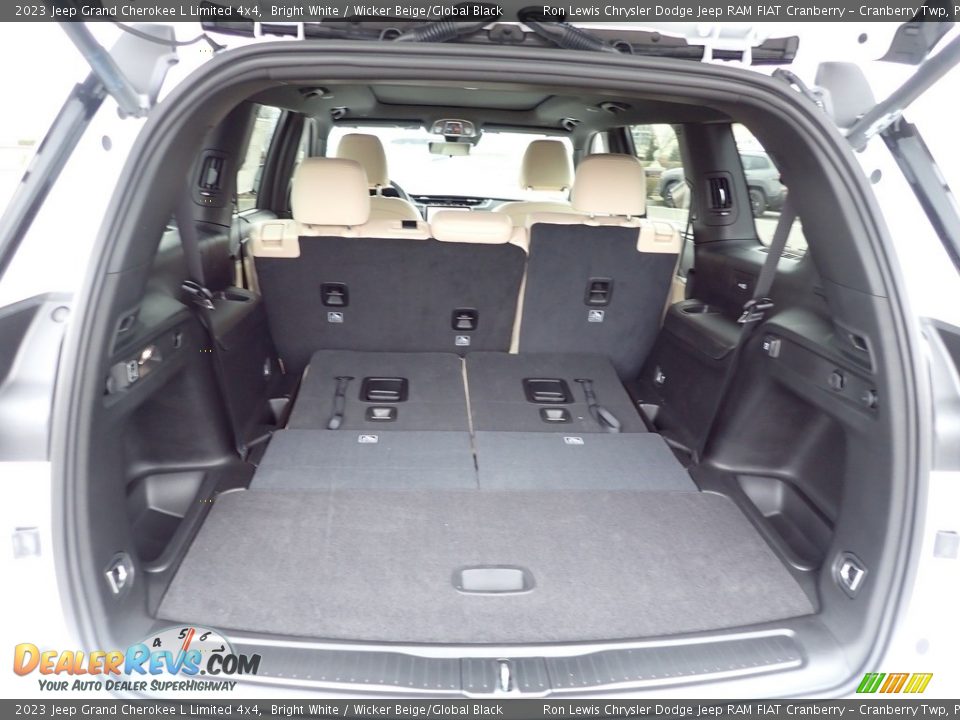 2023 Jeep Grand Cherokee L Limited 4x4 Bright White / Wicker Beige/Global Black Photo #13