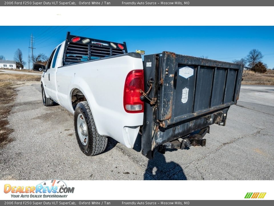 2006 Ford F250 Super Duty XLT SuperCab Oxford White / Tan Photo #6