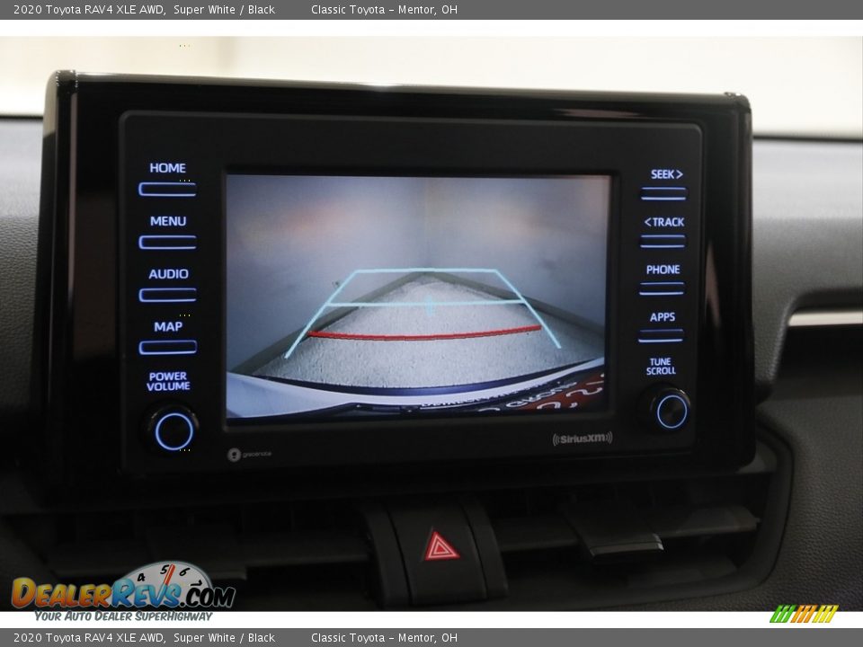 2020 Toyota RAV4 XLE AWD Super White / Black Photo #11