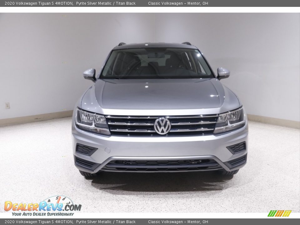 2020 Volkswagen Tiguan S 4MOTION Pyrite Silver Metallic / Titan Black Photo #2