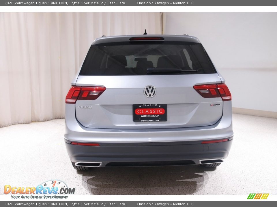 2020 Volkswagen Tiguan S 4MOTION Pyrite Silver Metallic / Titan Black Photo #17