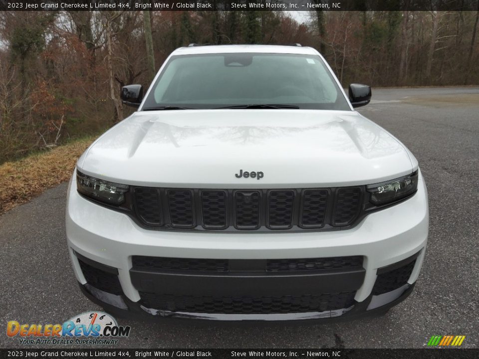 2023 Jeep Grand Cherokee L Limited 4x4 Bright White / Global Black Photo #3