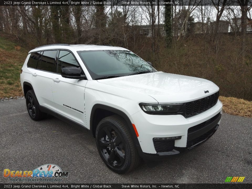 2023 Jeep Grand Cherokee L Limited 4x4 Bright White / Global Black Photo #4