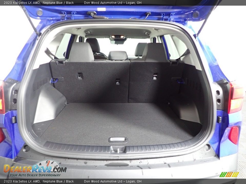 2023 Kia Seltos LX AWD Neptune Blue / Black Photo #9