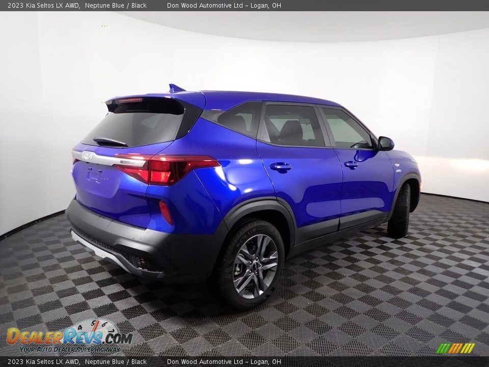 2023 Kia Seltos LX AWD Neptune Blue / Black Photo #10
