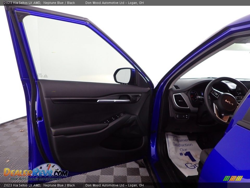 2023 Kia Seltos LX AWD Neptune Blue / Black Photo #11