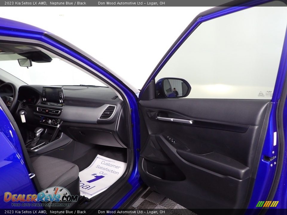 2023 Kia Seltos LX AWD Neptune Blue / Black Photo #25